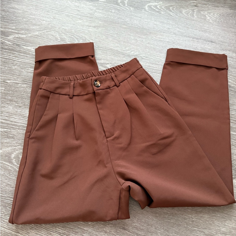 Dazy High Waisted Brown Pants